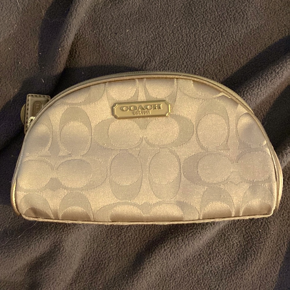 Limited Edition Coach cosmetic case 2010